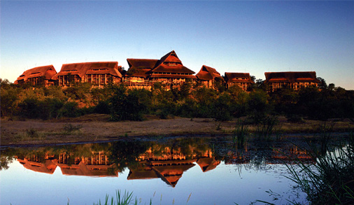vic-falls-safari-lodge-at-sunset