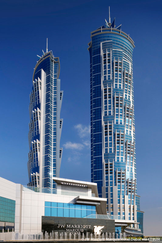 jwmm_exteriorshotwithfountains_cjwmarriottmarquishoteldubai