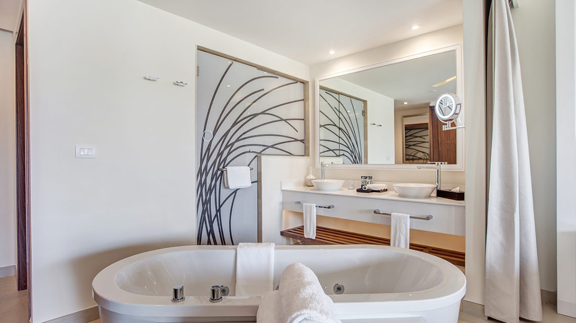 RSL_Royalton_Junior_Suite_003